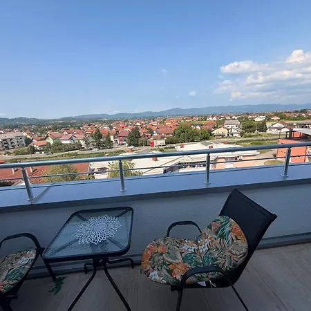 Apartment 38 Bazen